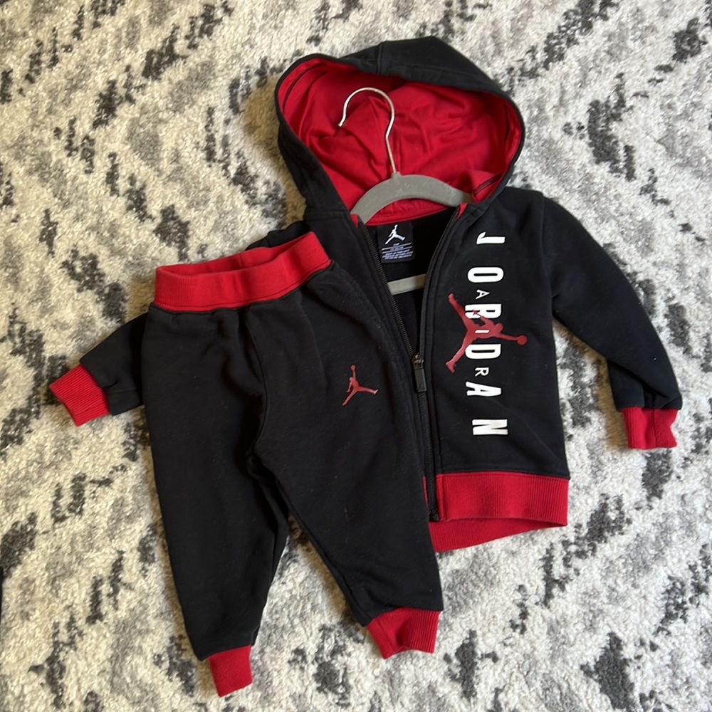 Air Jordan Zip Up Hoodie and Sweatpants Set - 12mo Toddler Boy